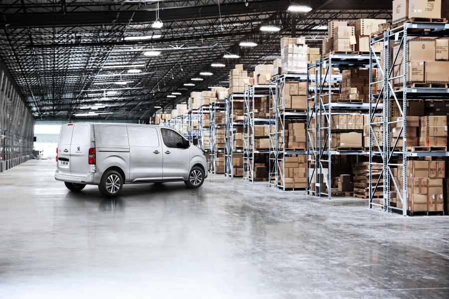  Peugeot Expert 2016 года  (фото 47 из 48)